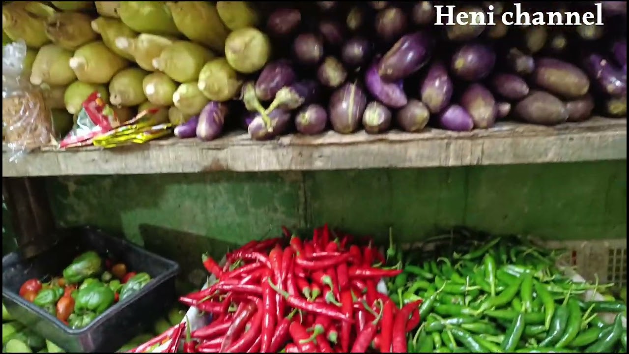 BELANJA BUMBU BUMBU UNTUK DI HALUS KAN STOK DI KULKAS HEMAT WAKTU MASAK. 