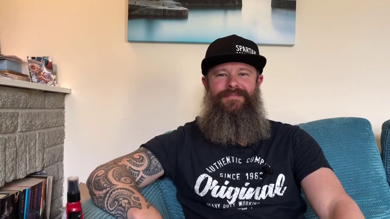 Cuban tobbaco beard oil review for Nicholas beard works