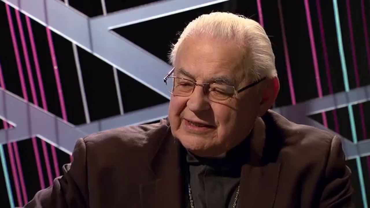 16 2015 Miloslav Vlk -  Kauza arcibiskupa Bezaka V souvislostech HD