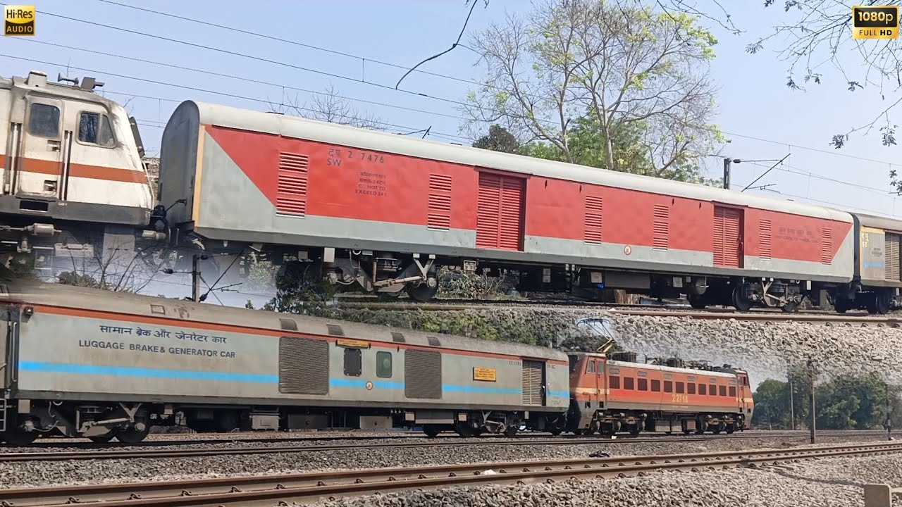 [3 In 1] Mail+Superfast Express Train Crossing | Howrah Mumbai Main ...