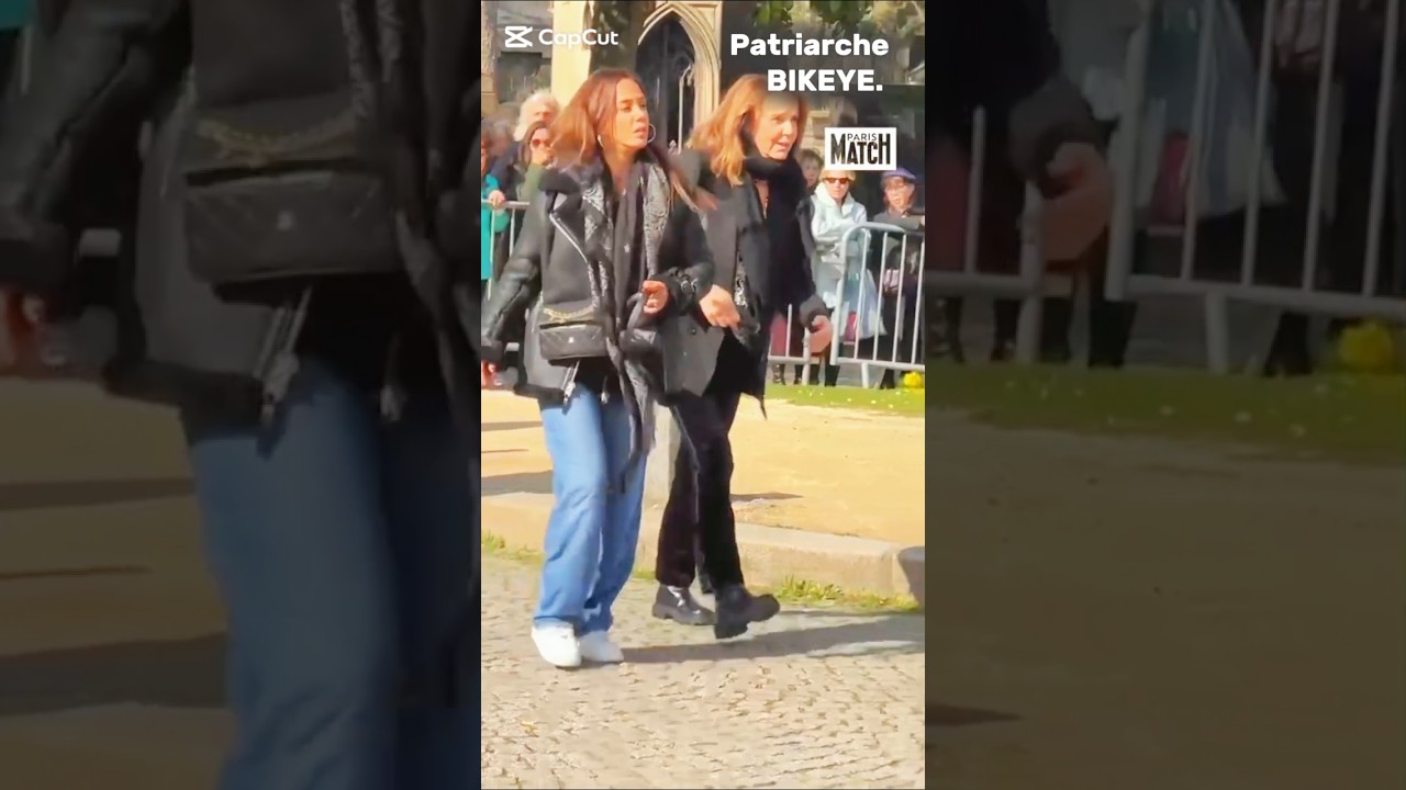 Philippine Leroy Beaulieu et Alice Belaidi aux obsèques d'Emilie Dequenne 