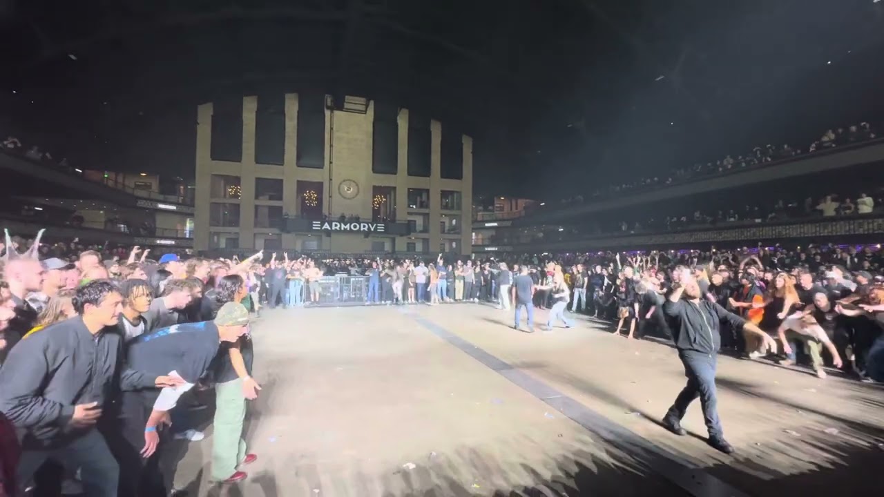 Knocked Loose - Everything Is Quiet Now Wall of Death (Live at The Armory 11-05-24 Minneapolis, MN)