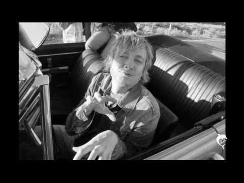 Video Something Sweet