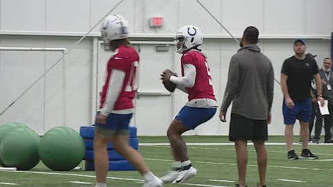 Colts officially sign Anthony Richardson