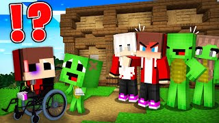 How JJ and Mikey Family BANISH Looser Baby in Minecraft Sad Story - Maizen