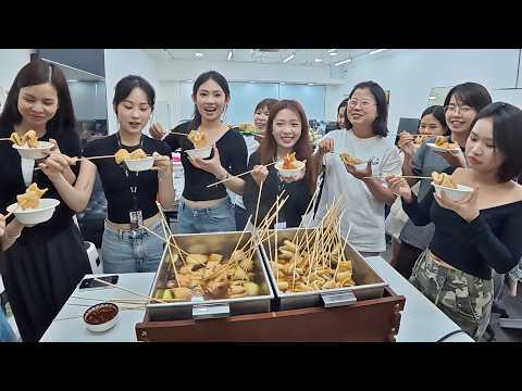 베트남 직원들에게 제대로 된 포장마차 어묵탕을 만들어줬더니 반응이? 완전 난리났네요