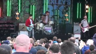 The Hoosiers Bumpy Ride (partial) LIVE - Danson Festival 8th July 2012 HD