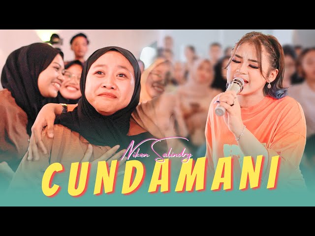 Penonton Nangis Berjamaah - CUNDAMANI - Niken Salindry (Official Music Video ANEKA SAFARI) class=