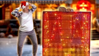 DIY GIANT Lighted Christmas GIFT BOX For Your Outdoor Decorations!