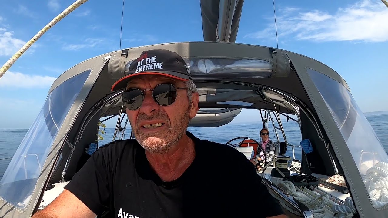 Été 2021  Ep 2 - Rencontre avec les Martigaux sur l'anse de Fabregas