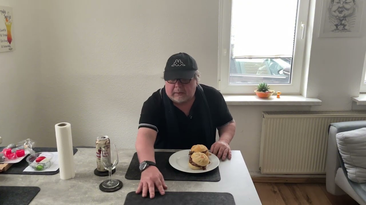 Frikadellenbrötchen