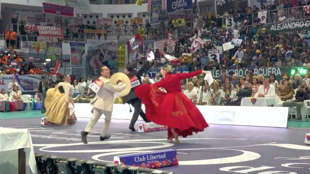 Julio Callacná y Daniela Ferrero / Final Categoría Adulto Mundial 2025