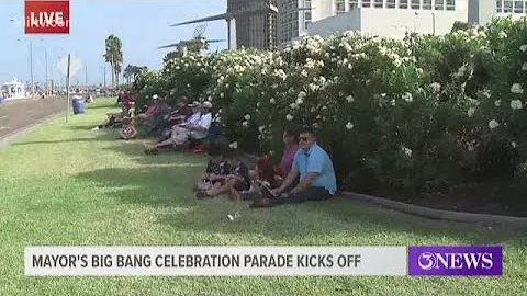 Families gather at Water's Edge Park for Mayor's Big Bang Celebration