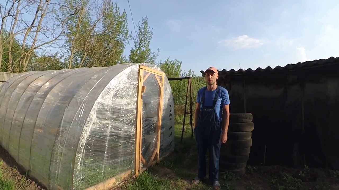 Теплица стрейч. Теплица из стрейч пленки. Парник из стрецчпленки. Парник из стрейч пленки. Парник стрейч пленкой.