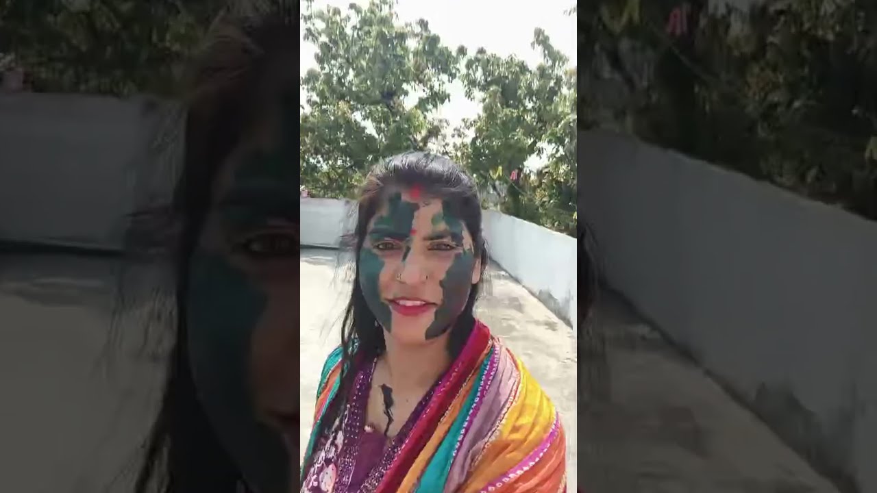 Lets play Holi#live#withfamily 🥰🥰