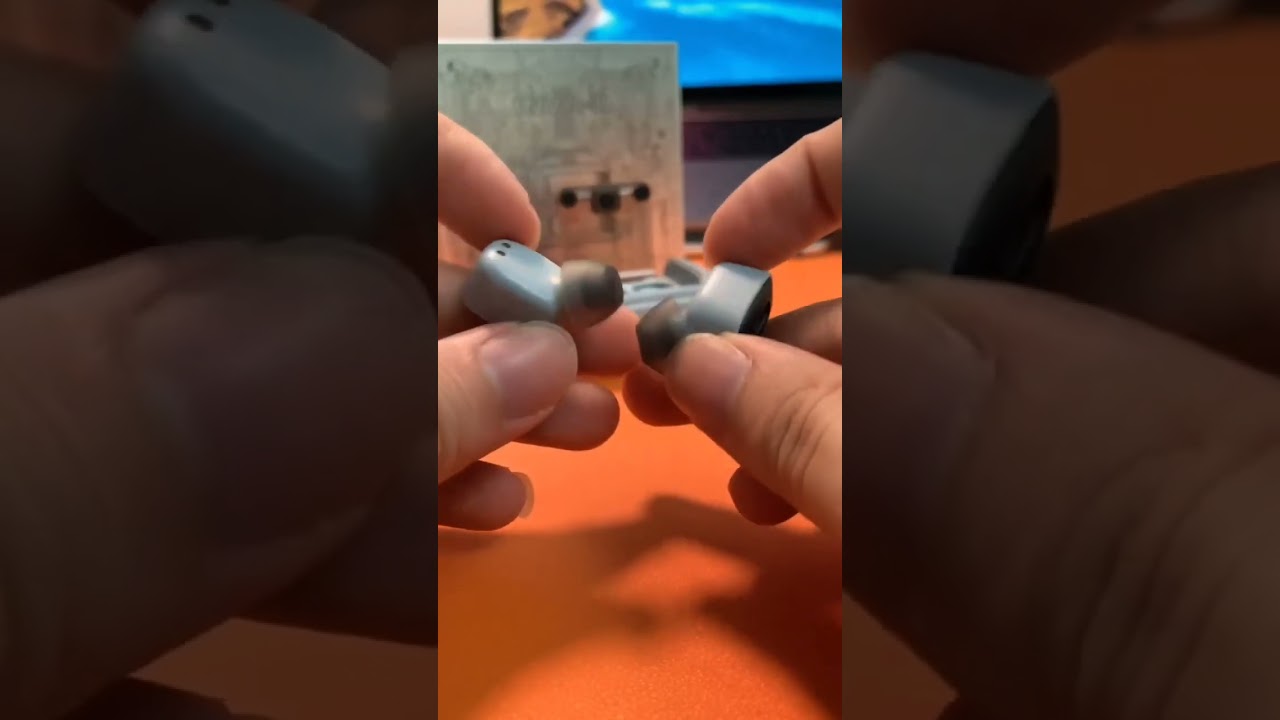 If you Choose Earphones, You have to Choose this kind of Cool and High tech Truewireless Earphones