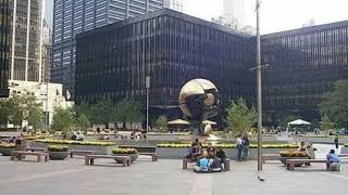Envioremental muzak kid charlemagne con ambiente de la plaza de Austin j tobin