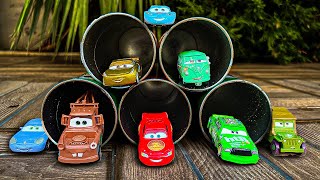 Looking for Disney Pixar Cars On the Rocky Road : Lightning McQueen, Mater, Dinoco McQueen, Mack