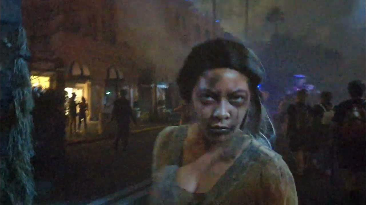 Halloween Horror Nights 31 - Graveyard: Deadly Unrest Scare Zone ...