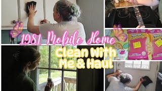 SINGLE WIDE MOBILE HOME CLEAN WITH ME | SMALL WALMART CLEARANCE HAUL