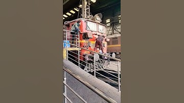 railway employe work in workshop Jabalpur division wcr railway apprentice training