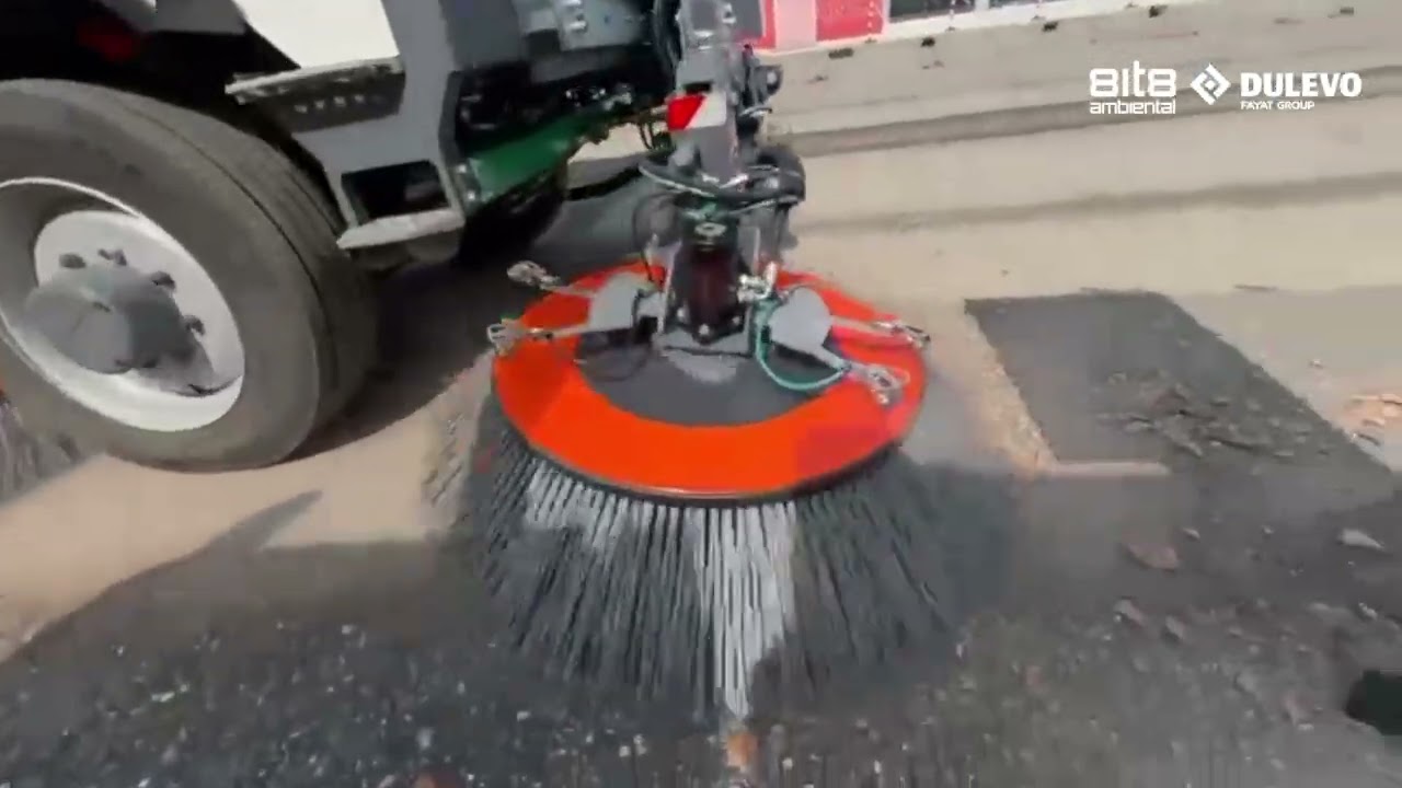 OITO AMBIENTAL | Dulevo D6 Veloce