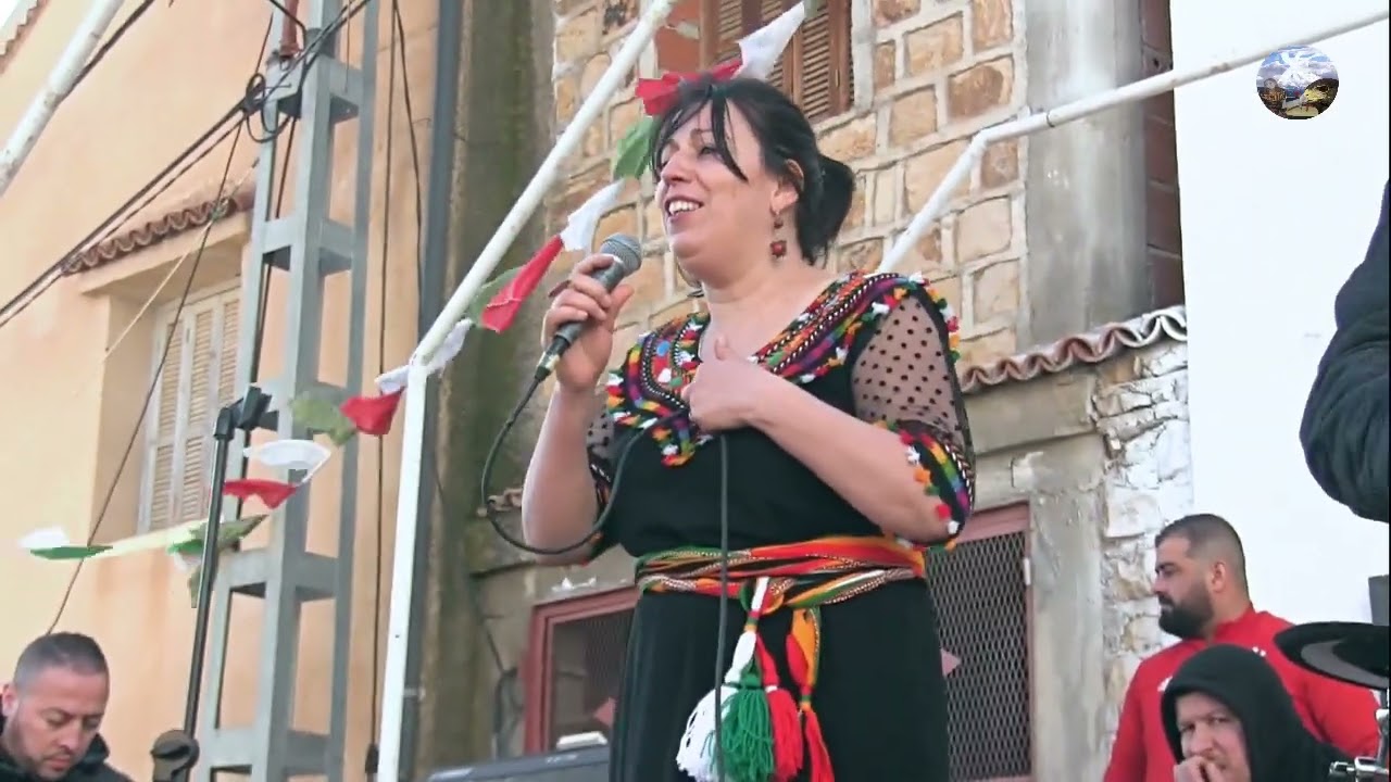 Ay - argaz rfed aḍellaɛ par Khaled Boukhanoufa