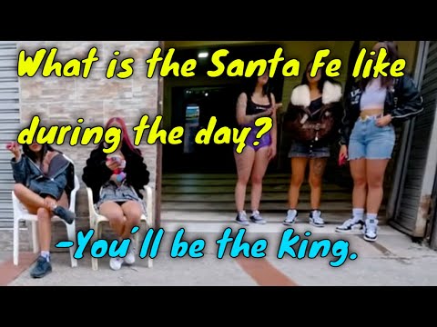 What is the Santa Fe neighborhood like during the day? | Santa Fe walking tour co