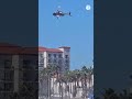 Un Helicóptero Pierde El Control Y Se Estrella En Una Playa Del Sur De California Un Helicóptero Pierde El Control Y Se Estrella En Una Playa Del Sur De California