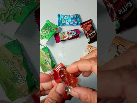 キャンディクランチASMR 🍭💖 | 甘くて最高に心地よい音 | 赤ちゃん向けショート動画 | 猿の動画 | カートゥーン