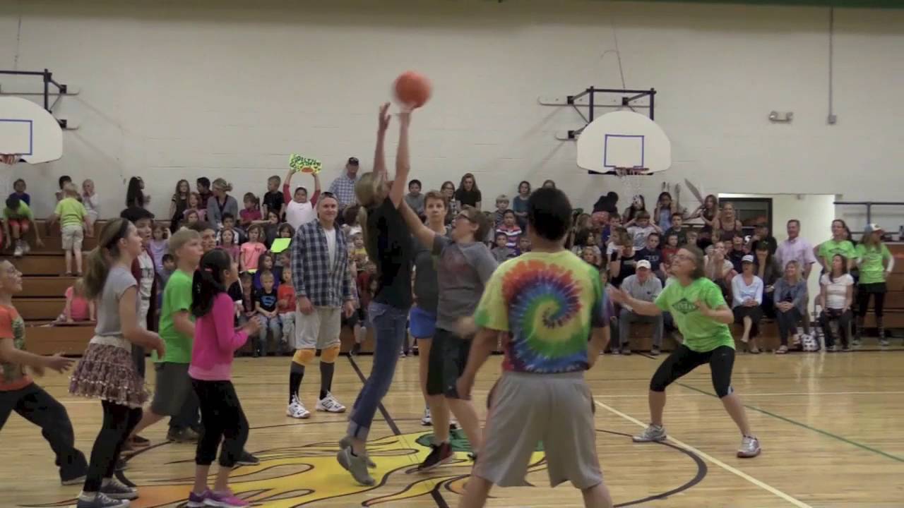 Hailey Elementary 5th Grade v Teachers Basketball Game 05.13.2016