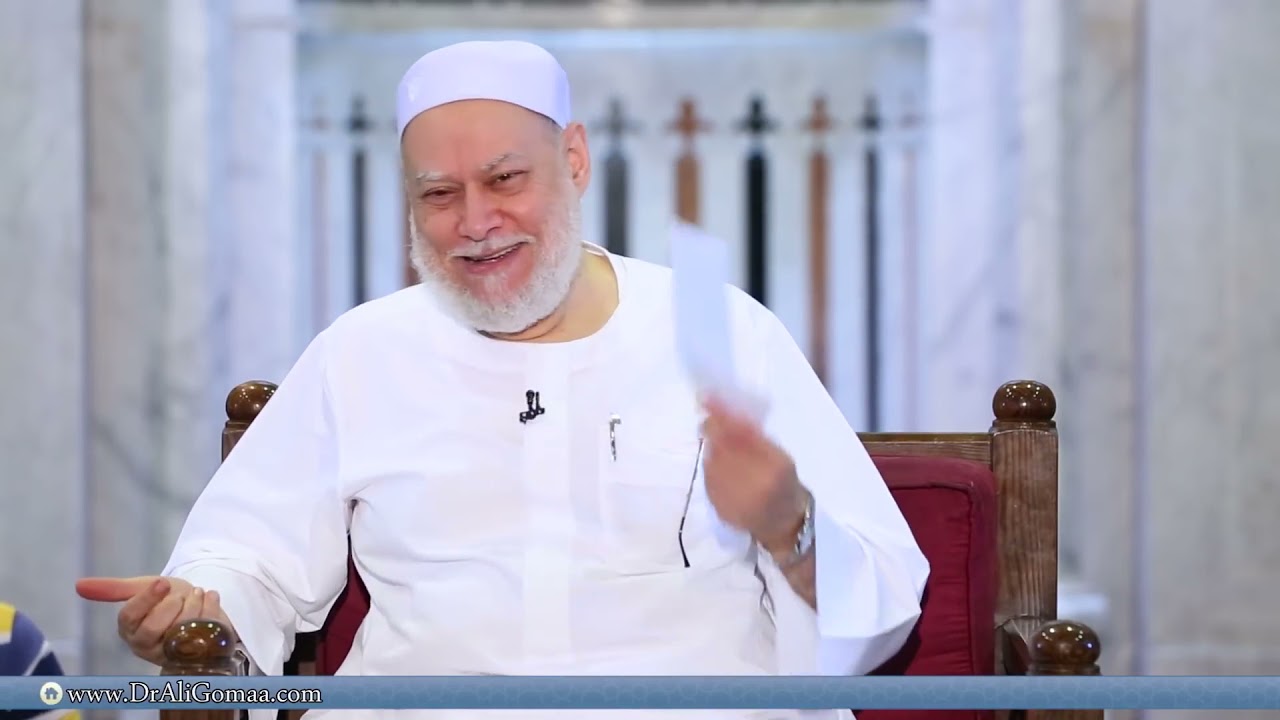 صلاة التراويح يصليها بعض الناس 8 ركعات وآخرون 20 ركعة فماذا كانت سنة سيدنا النبي ؟ | أ.د علي جمعة