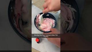 Blending Red Food Coloring to Make Pink Frosting