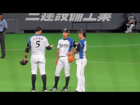 ＜2018.8.8楽天戦6回表＞投手交代時の内野トリオ(村田⇒加藤、レアード、中島、渡邊)