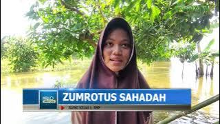 Lebih dari sepekan, siswi berangkat sekolah harus terjang banjir tanpa alas kaki