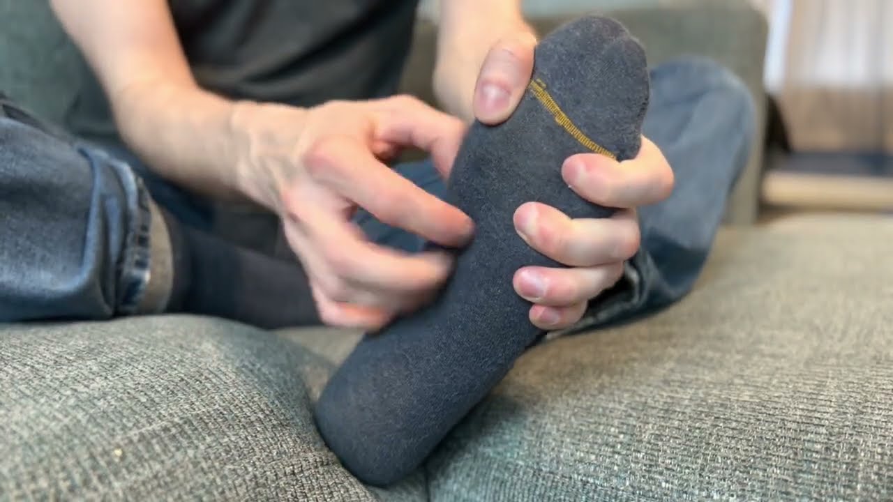 Sock Scratching Foot Rubbing ASMR - Fabric Scratching No Talking - Male ASMR