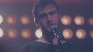 Çukur-Bul Beni Sokaklarinda