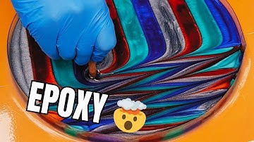 A hypnotic resin clock – an effect you’ll never forget!