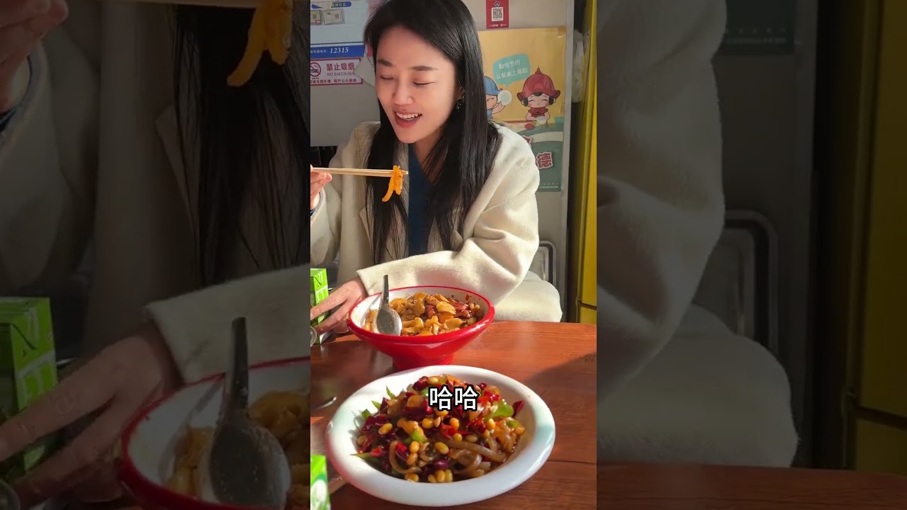 第十五集｜山西一千种面食——擦片，老板擦了二十年的面片，工具都擦出火花了！这大面片你肯定喜欢！#山西面食 #山西 #地方特色美食 #天冷吃碗热腾腾的面吧 #新农人计划