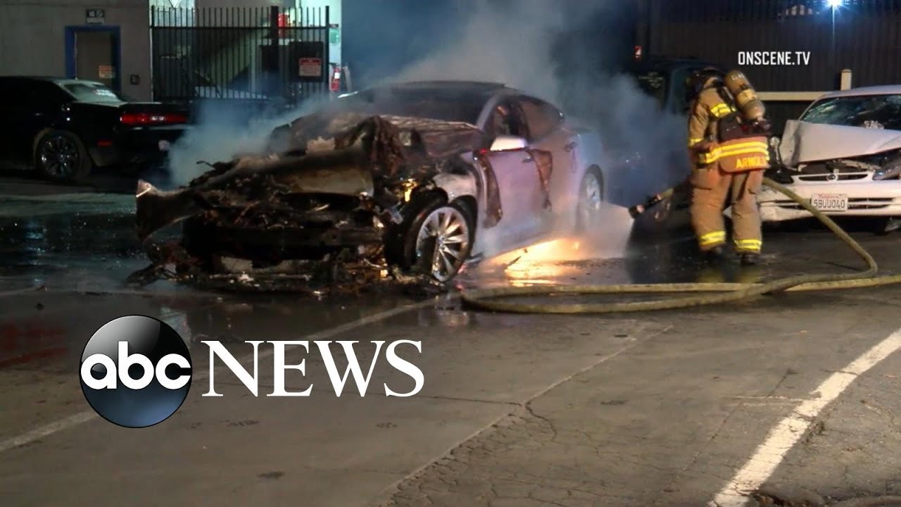 Federal regulators look into possible defect in Tesla batteries | ABC News