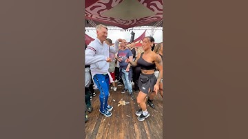 Me and a grandios gabberina at #harmonyofhardcore 2025 E14  #hakken #hakkûh #gabber #hardcore #rave