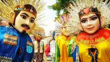 Ondel ondel Betawi ☆Lewat Tengah RATUSAN Ondel2 Cantik dan Ganteng