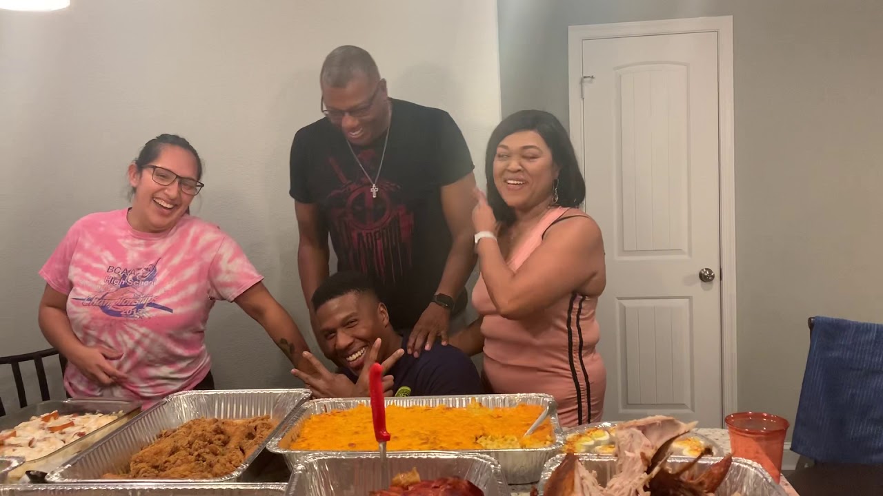 Thanksgiving 2019 Pregnancy reveal!! YouTube