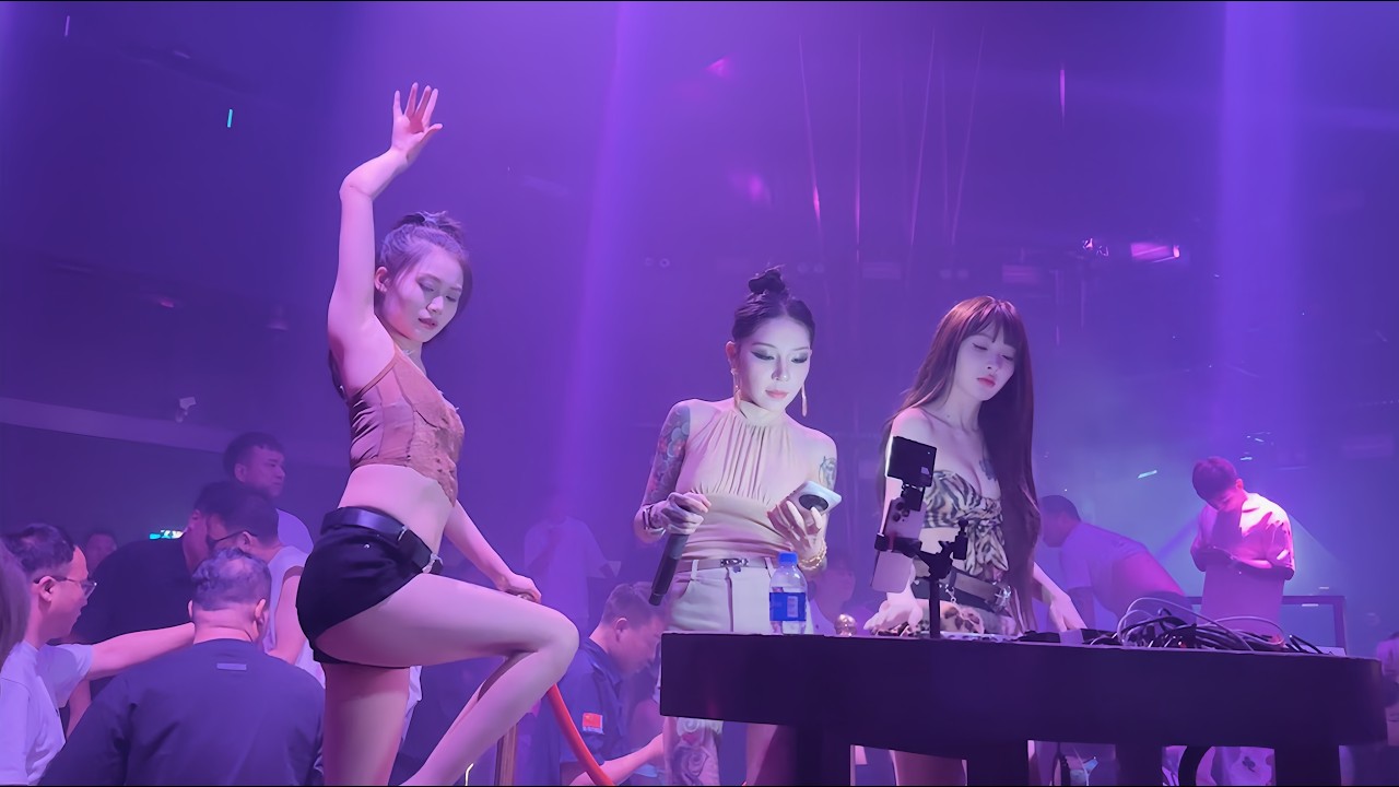 Cristian Marchi - Fast Cars & Superstars (柳州DJ小Q FunkyHouse Remix 2025)【廉江DjLYP私改竹子】