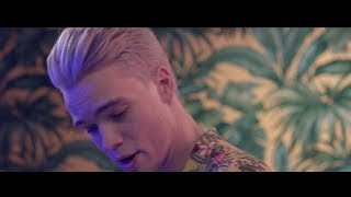 MIKOLAS - Me Gusta (Official Music Video)