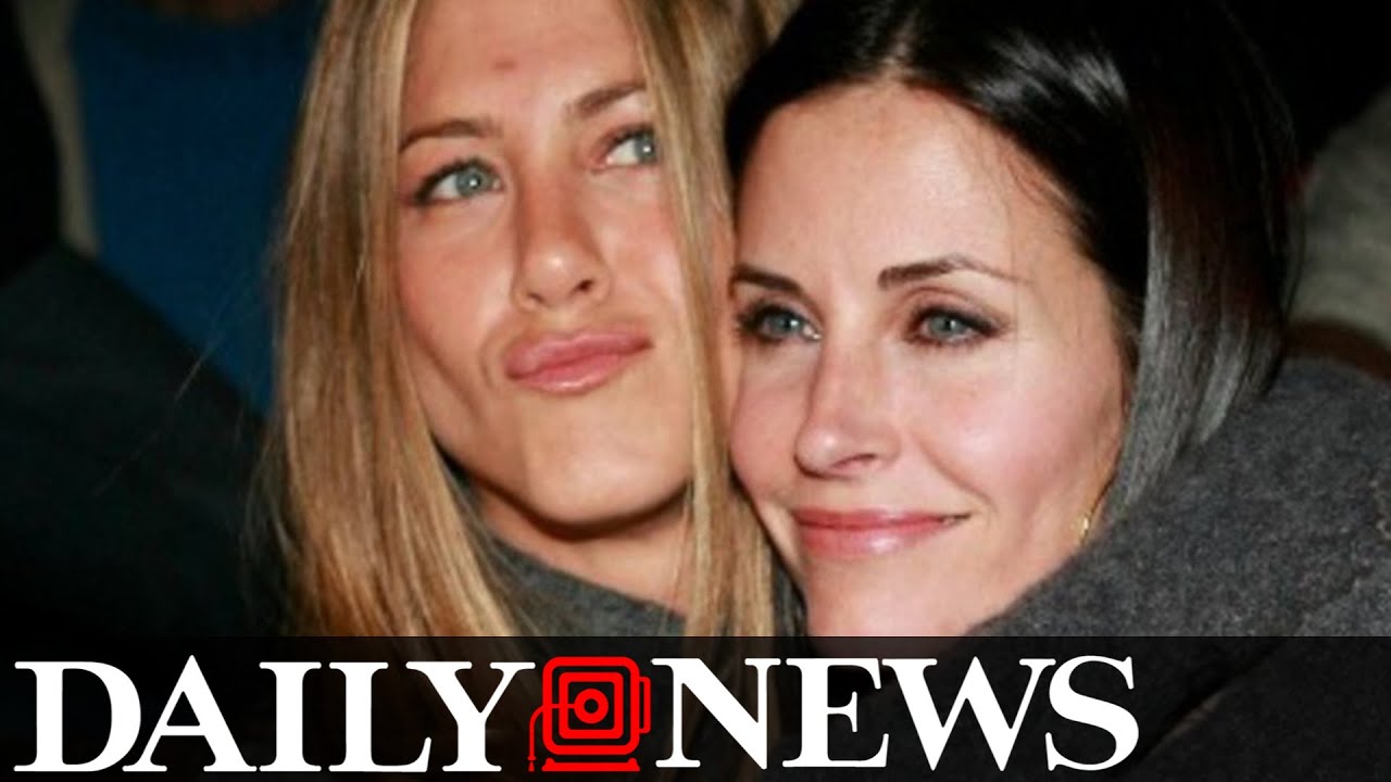 Courteney Cox Comments On Jennifer Aniston Dragged Into Brad Pitt's
