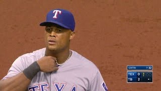 TEX@TB: Beltre barehands grounder, makes strong throw