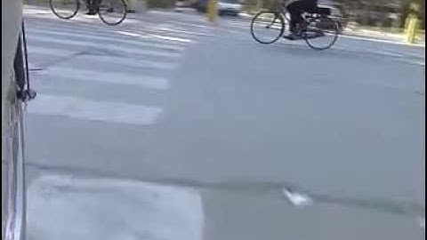 清华大学学生DV · 自行车的秋天 / Bicycles in the Fall of Tsinghua