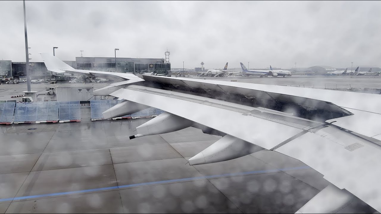 4K Lufthansa Airbus A340-600 [D-AIHF] pushback, start up, and takeoff from FRA