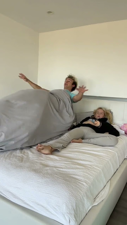 FAKE POSSESSED PRANK ON MY GIRLFRIEND 😂 - #shorts